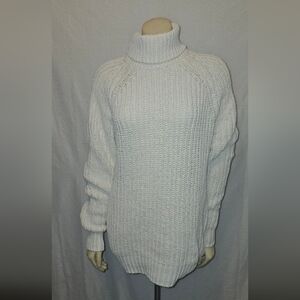 Women's White‎ Turtleneck Sweater